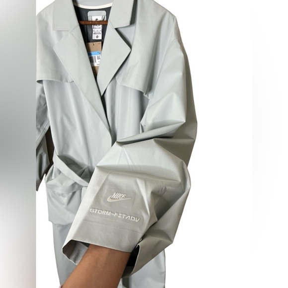 Nike Sportswear Stormfit ADV Tech Pack Trench Coat - Picture 6 of 16
